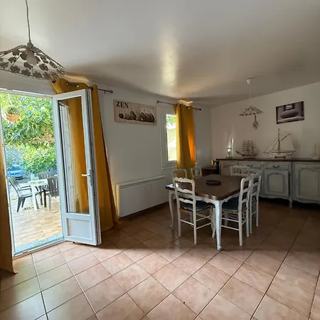 Casa de Férias Escapade Pres Du